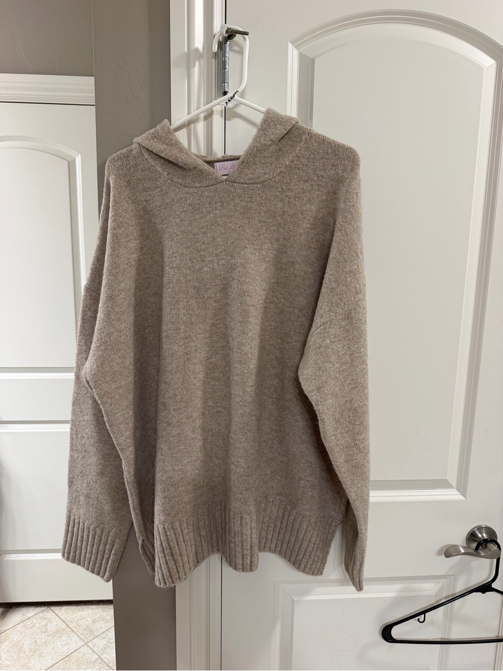Pink Lily Women's Hooded Sweater in Light Taupe